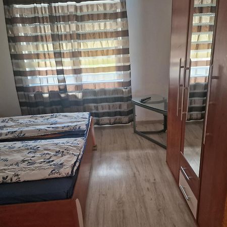Rajmund Vendeghaz Villa Balatonkeresztúr Kamer foto